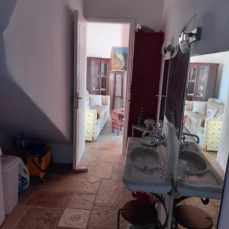 Arthome1 Pánormos