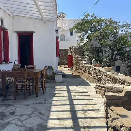 Arthome1 Lägenhet Pánormos